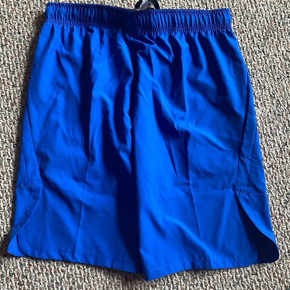 Nike shorts - Picture 3 of 3